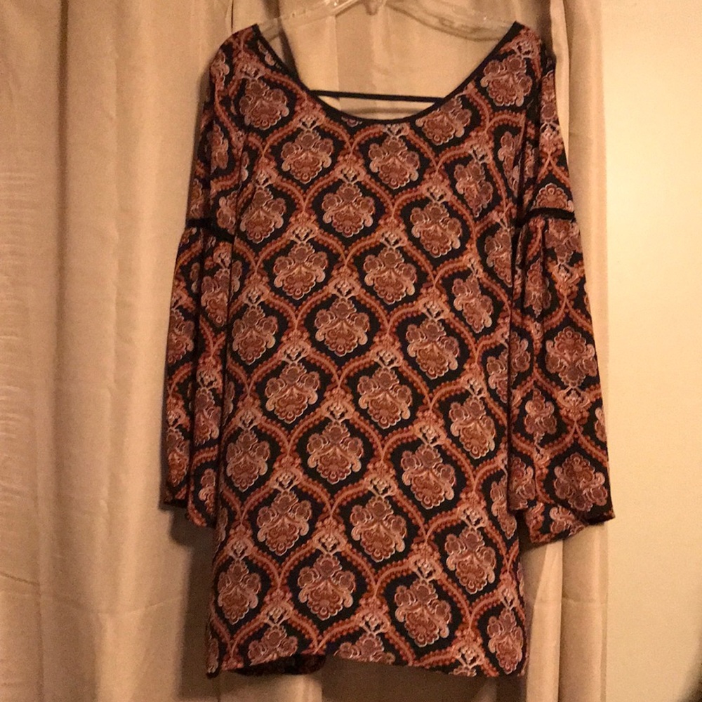 Multicolor, bell sleeved dress